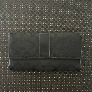 COACH Signature Legacy Wallet